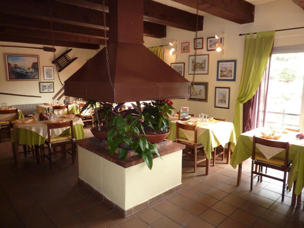 Acropole Asco Hotel Ngoại thất bức ảnh